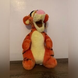 Vintage Tigger 14 Inch Mouseketoys New With Tags Disney Winnie The Pooh